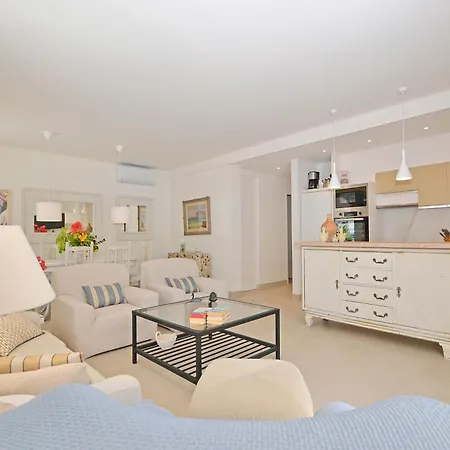 בית נופש Bambu *